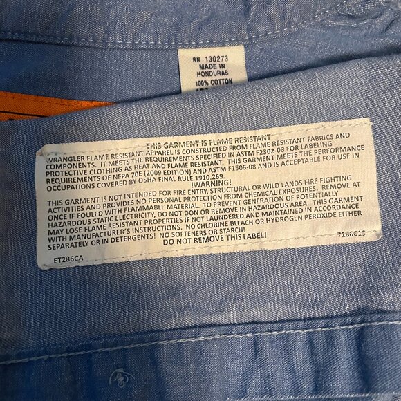 Flame-resistant chambray shirt with tortoise style buttons - Picture 8 of 11